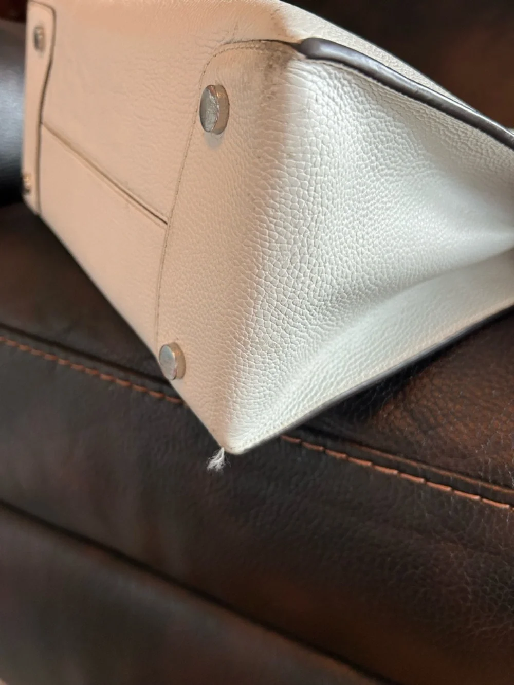 Michael Kors Optic White Lg Conv tote NWT - Picture 3 of 6